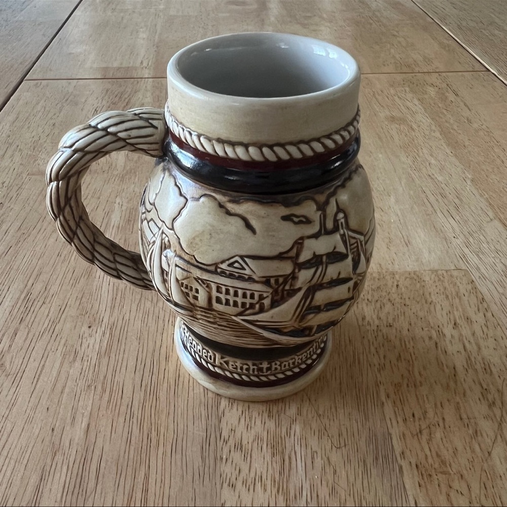 Vintage 1982 Avon Mini Stein ~ Ships - Picture 2 of 6
